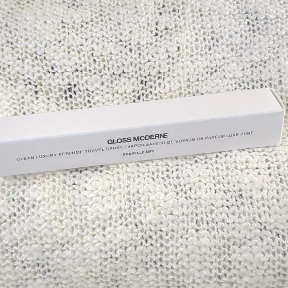 GLOSS MODERNE Nouvelle Ame Travel Spray, 10ml/0.34fl oz - Picture 3 of 10